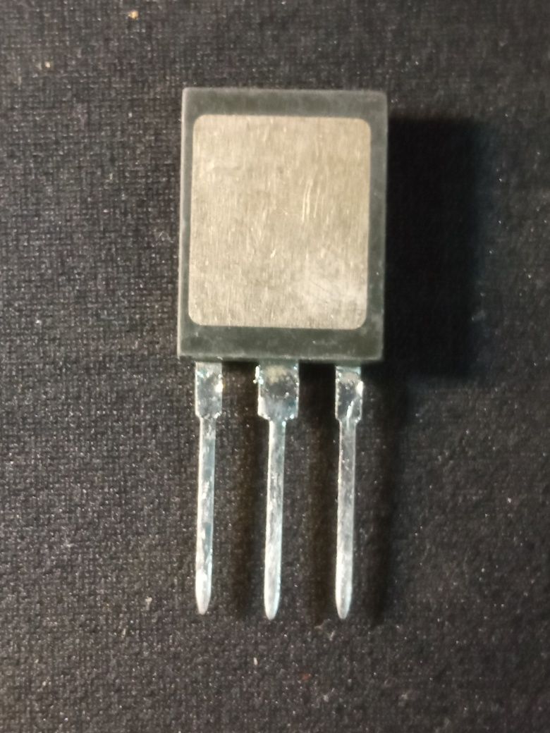 IXGR 40N60C2D1 / 48N60C3D1 IGBT транзистор.
