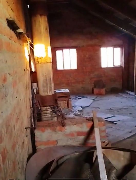 Пропонуємо до продажу просторий будинок у мальовничому м.Багачеве