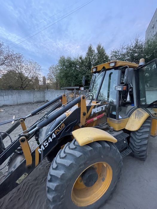 Послуги екскаватора/самоскидів, набір ковшів, гідромолот