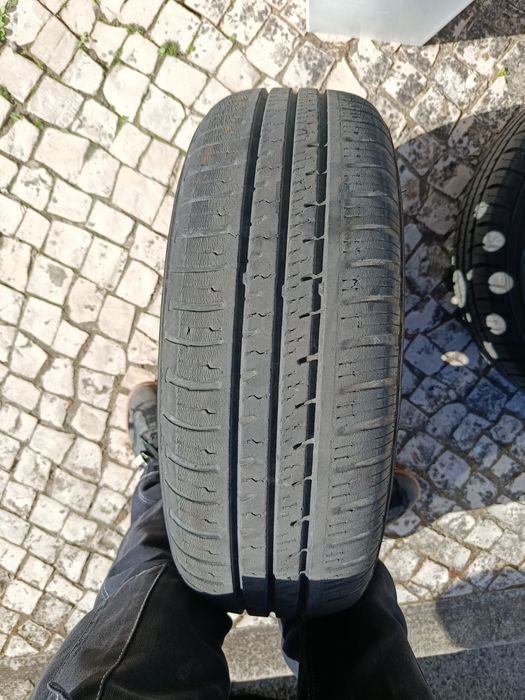 Pneus 175/65 r14 e jantes 4x108