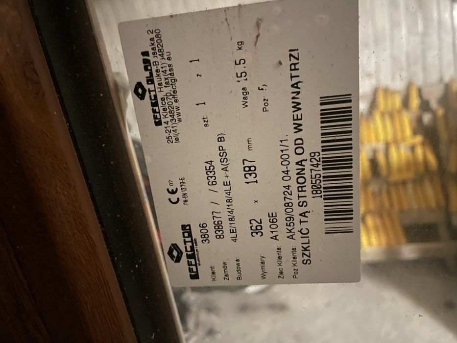 Sprzedam praktycznie nowe okno