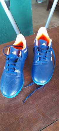 Tenis novos walking futebol