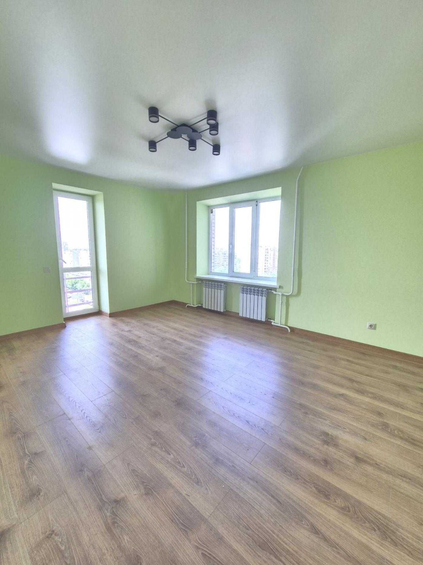 Продаж 3 кімнатної квартири, вулиця Широка