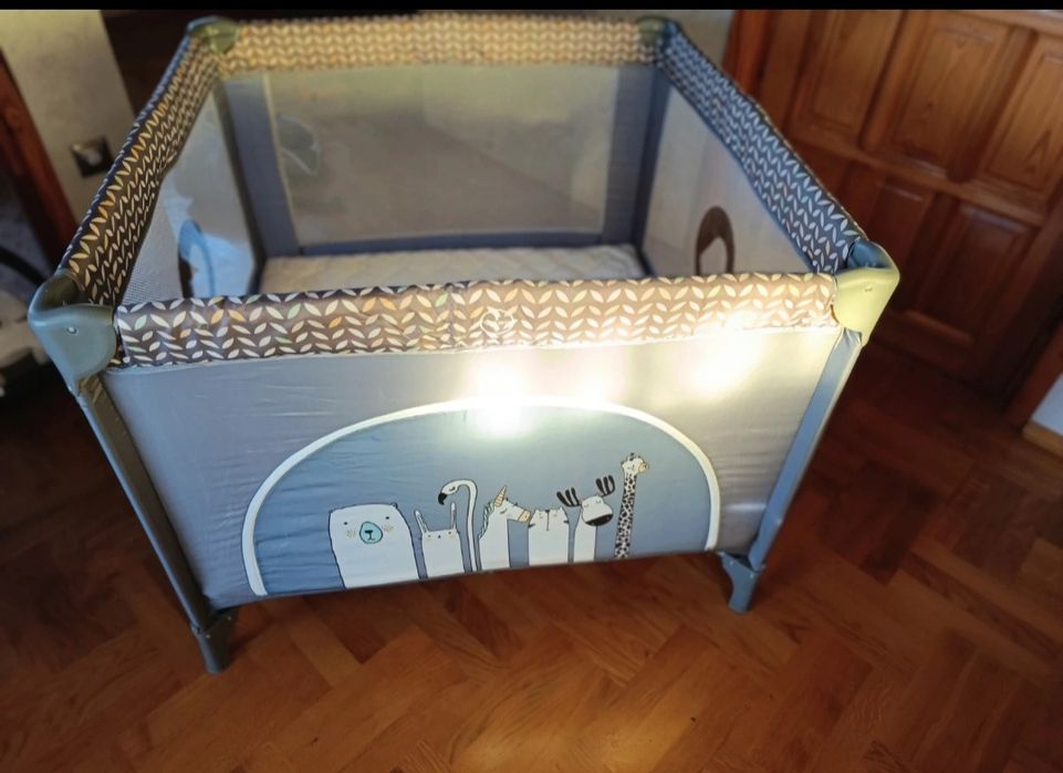 Łóżeczko turystyczne