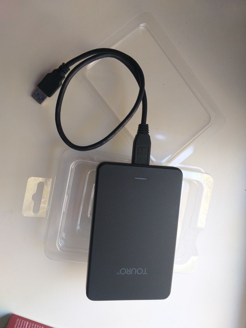 Жесткий диск Hitachi (HGST) Touro Mobile 500GB USB 3.0 External Black.