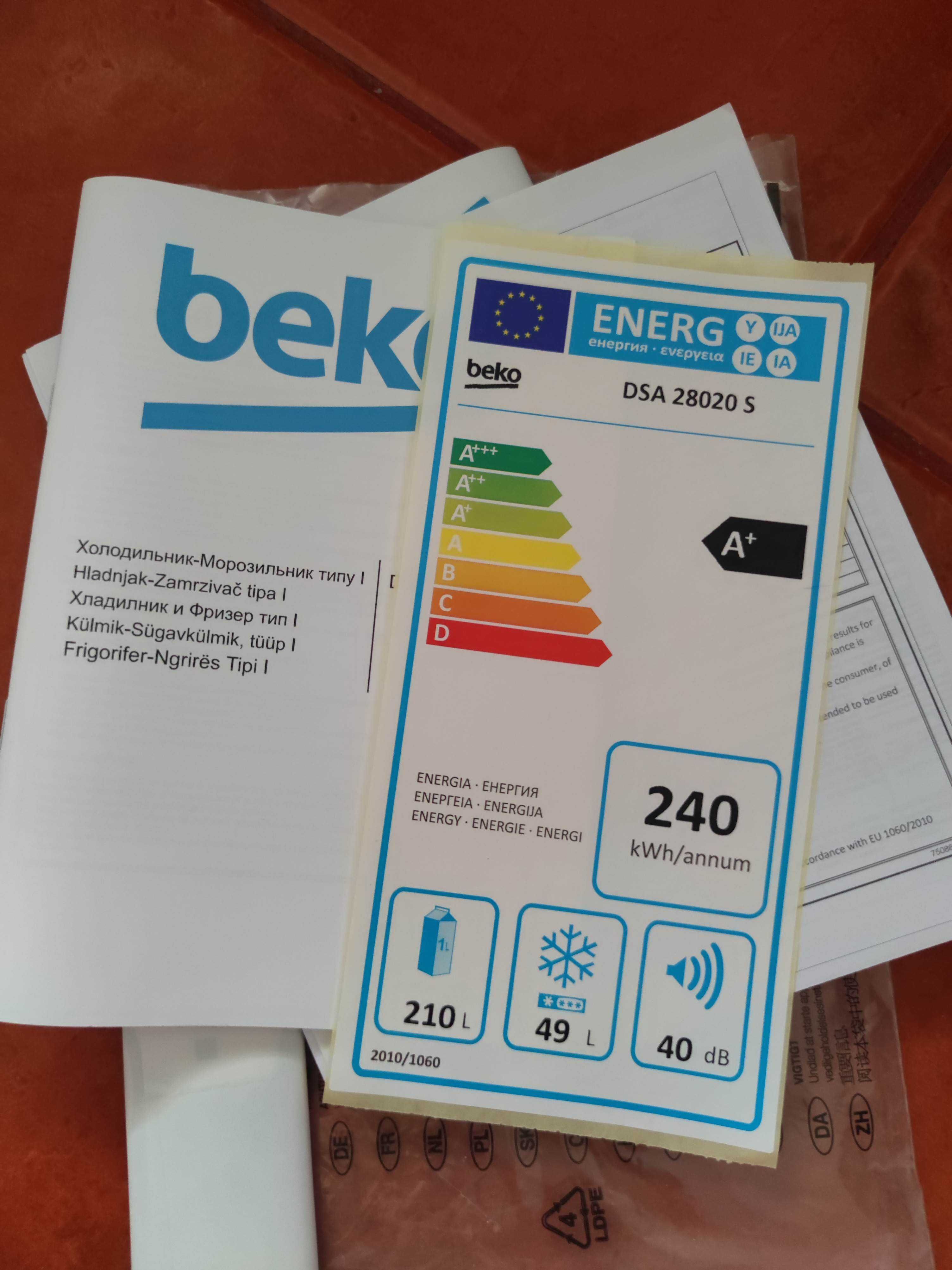 Frigorífico Beko DSA 28020 S