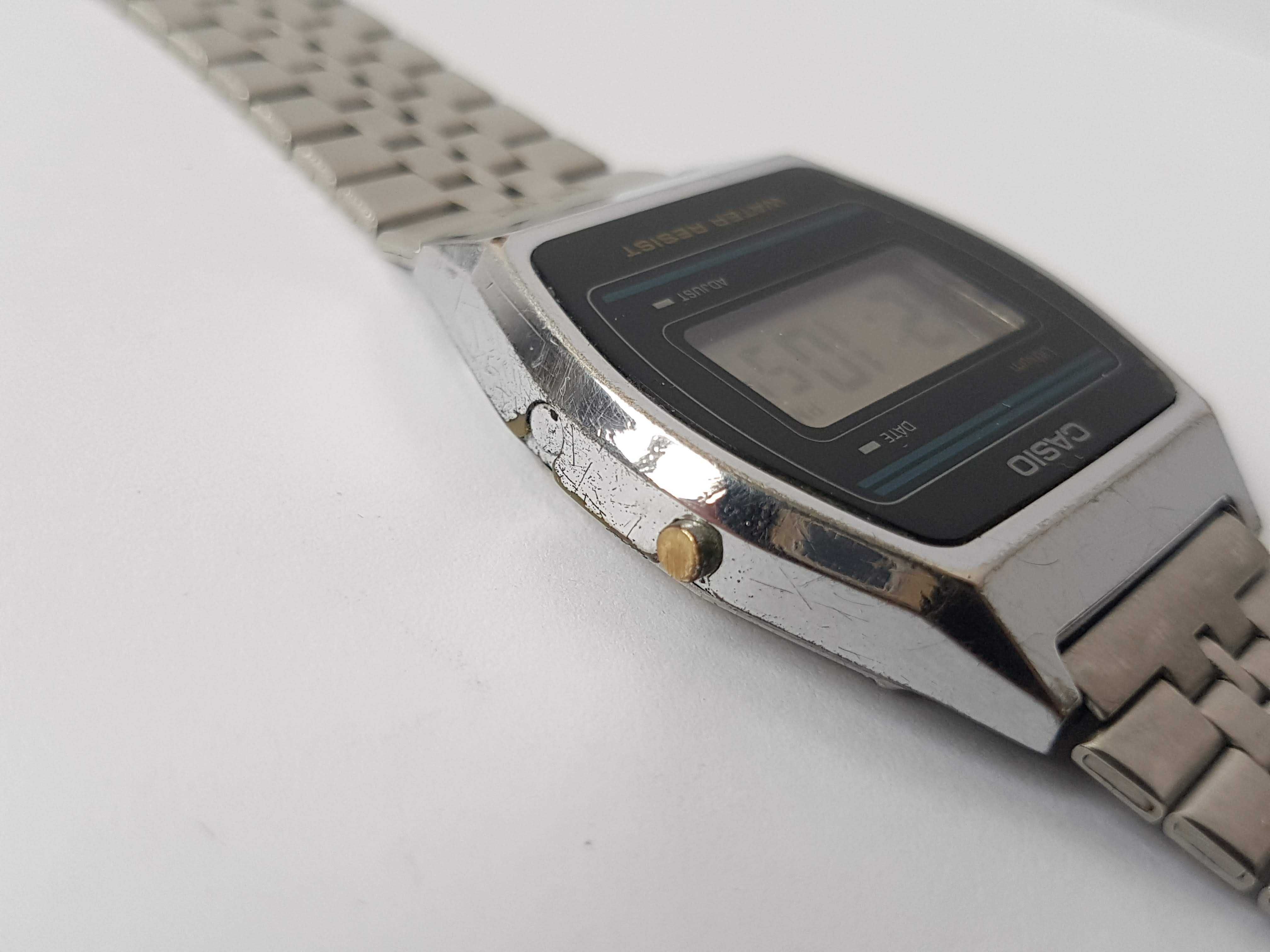 Вінтажний Casio B612 W, на ходу, час, календар. Японія.