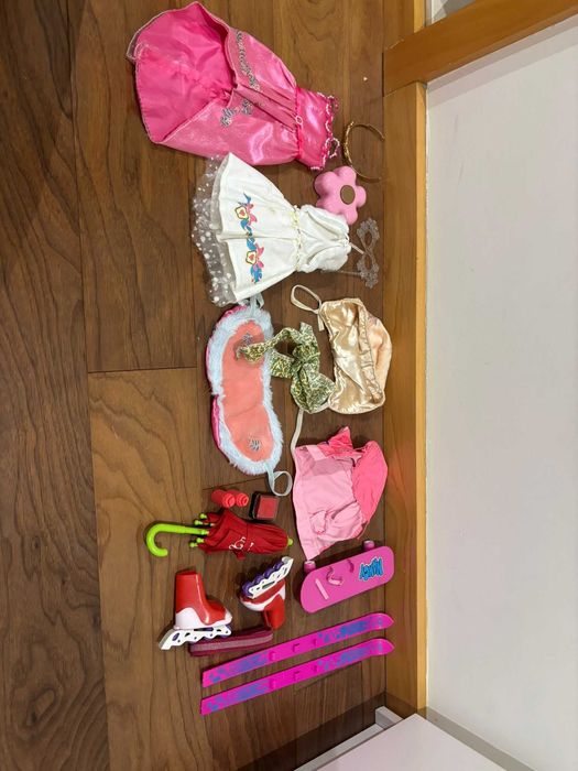 Bonecas Nancy e acessórios