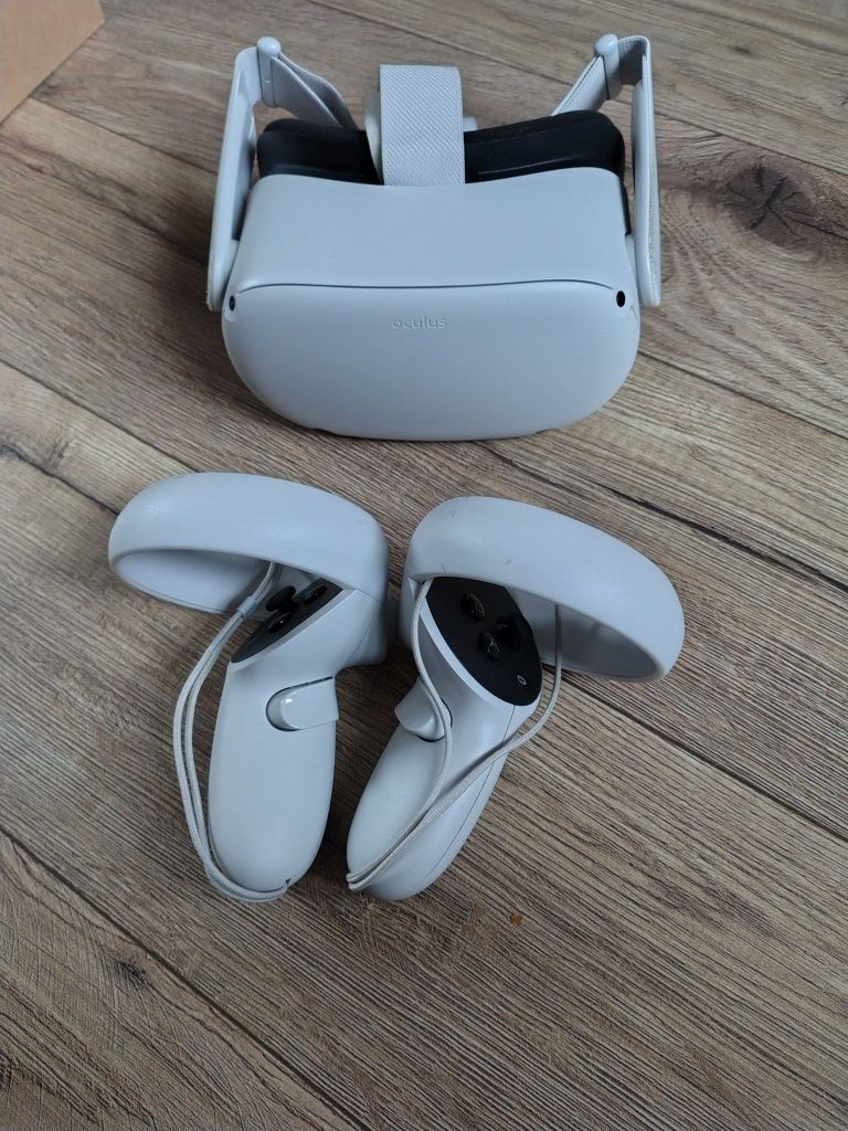 Sprzedam oculus quest 2