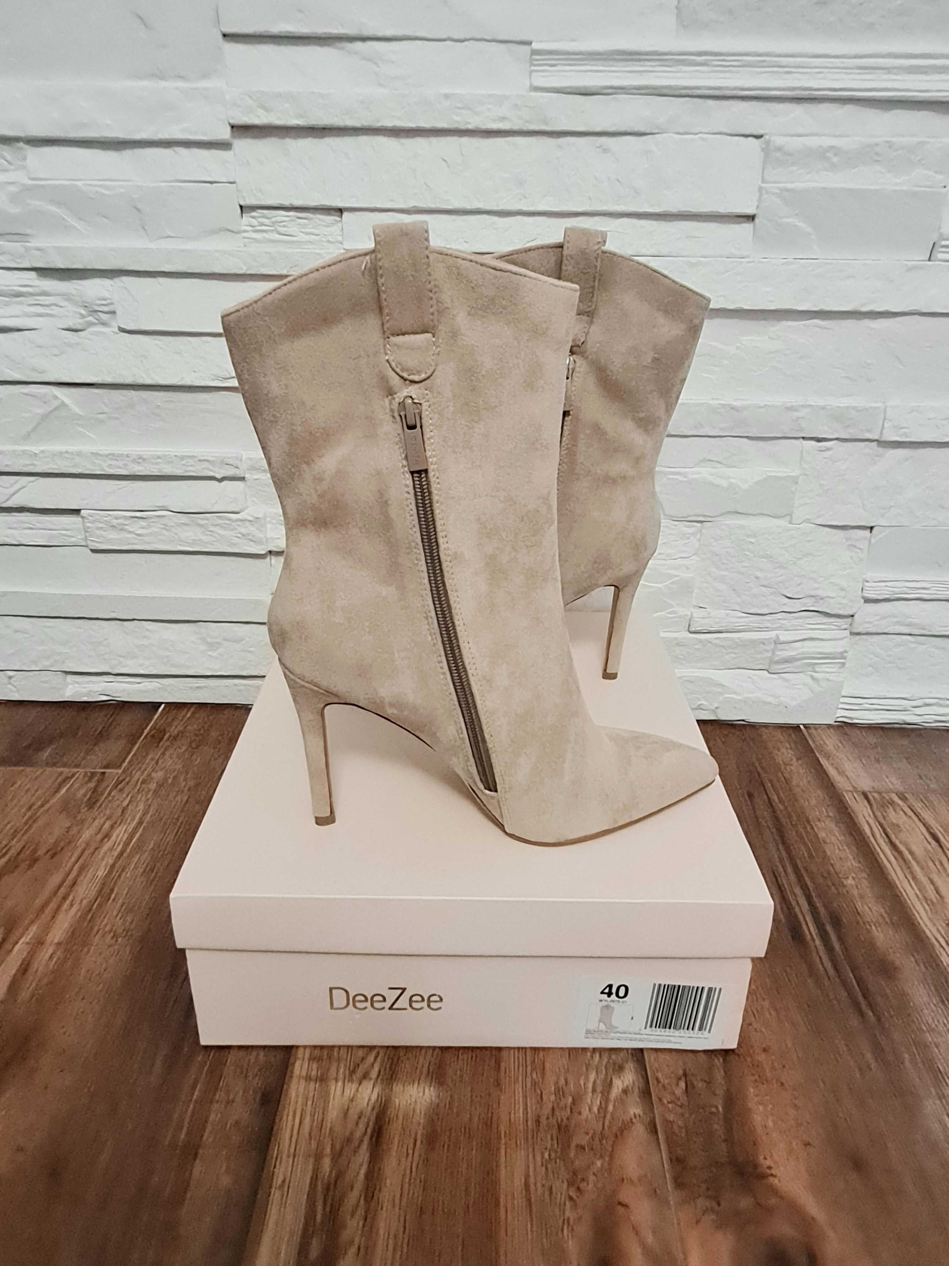 Botki na obcasie zamszowe beżowe deezee ccc 40