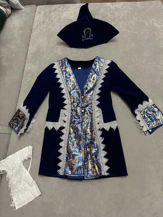 Новорічний карнавальний костюм