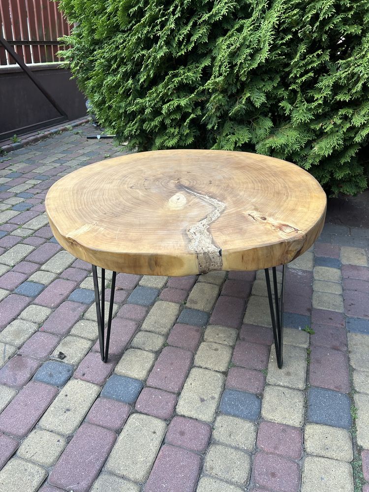 Stolik kawowy drewniany z plastra