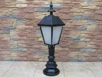 Lampa ogrodowa żeliwna, bardzo trwała, oryginalna - 75cm