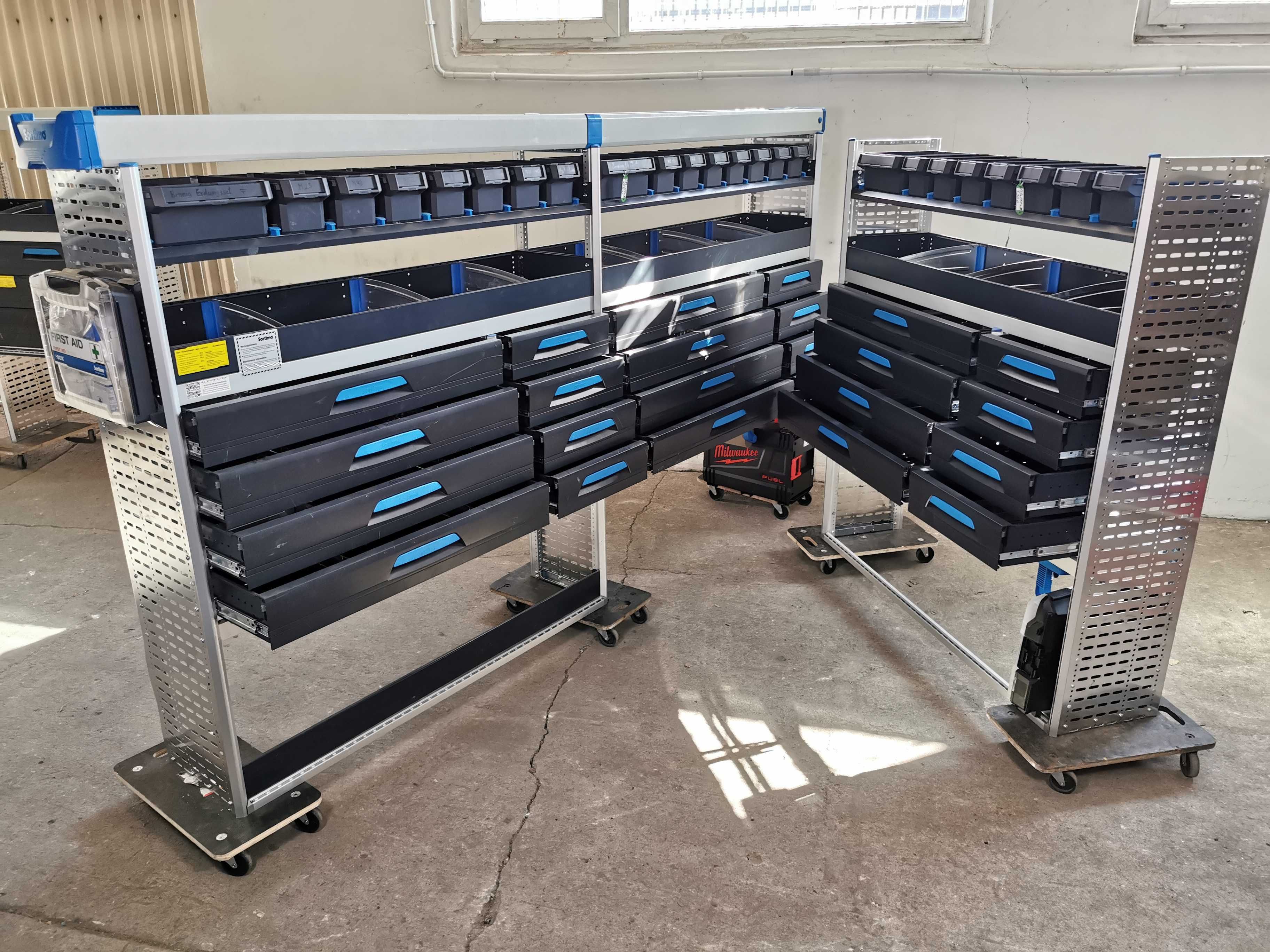 Zabudowa serwisowa warsztatowa CRAFTER SPRINTER TRANSIT MAN TGE IVECO