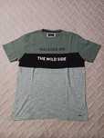 T-Shirt Verde e Preta