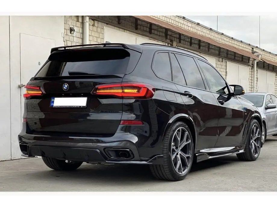 BMW X5 G05 2019+ Дифузор заднього бампера V2 2018-2022, чорний глянець
