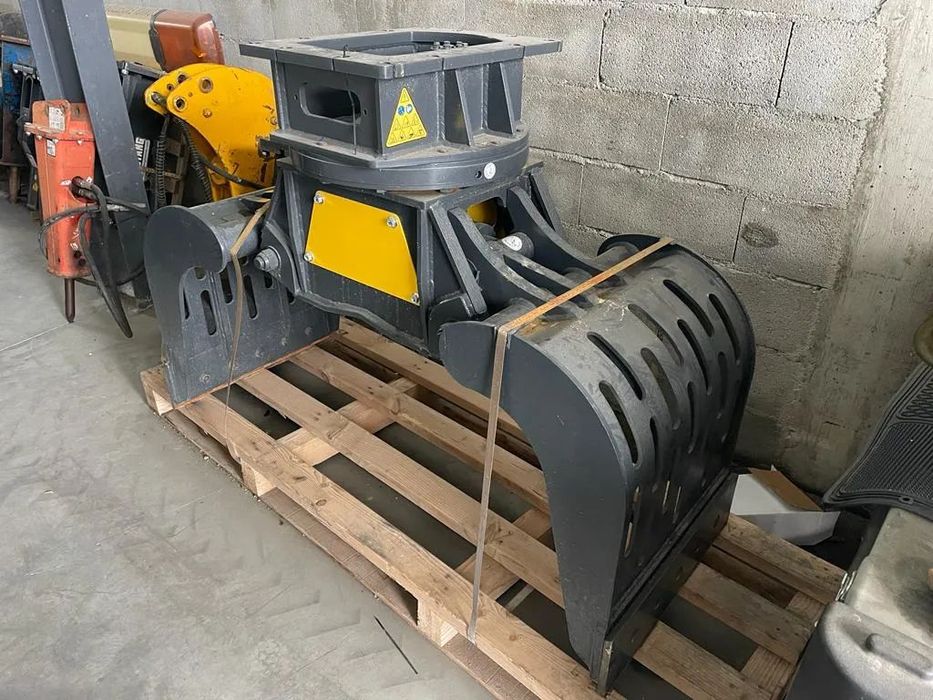 Mustang GRP 450 - Pinça de Demolição