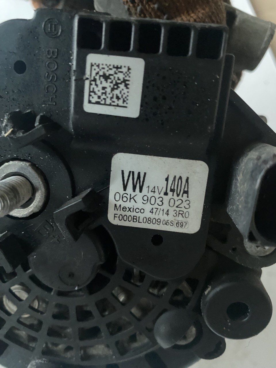 O6k903023 генератор VW JETTA 1.8 2.0 TSI BEETLE 2.0 TSI