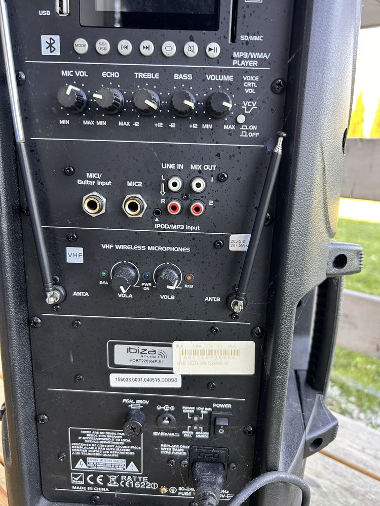 Ibiza sound model Port225VHF-BT uszkodzony