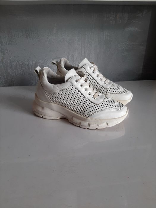 Кроссовки натуральная кожа