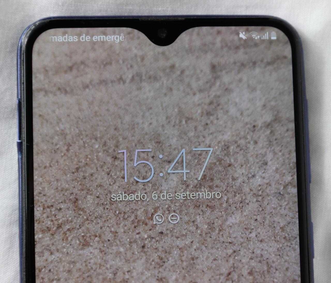 Samsung A10(32GB de armazenamento interno) em boa condição