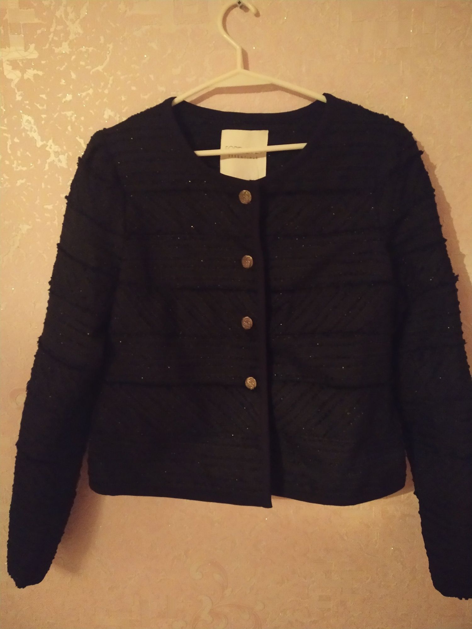 Женский  стильный пиджак черный