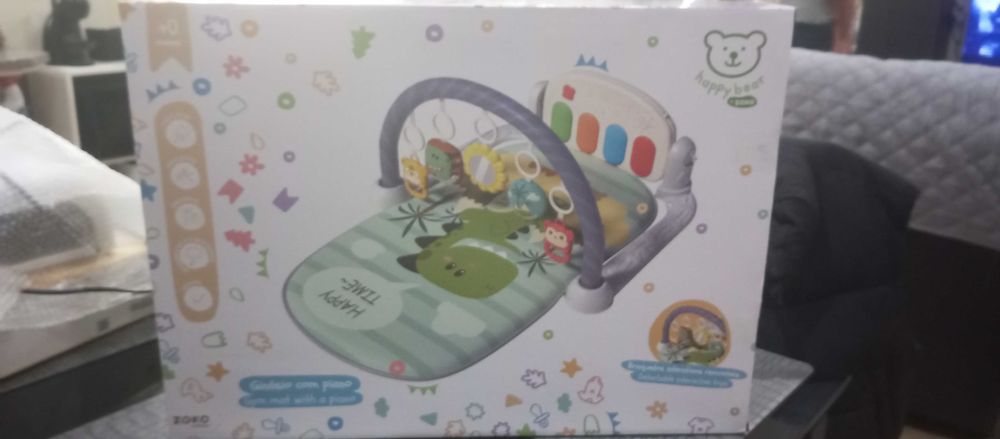 Vendo Ginásio com piano para bebés