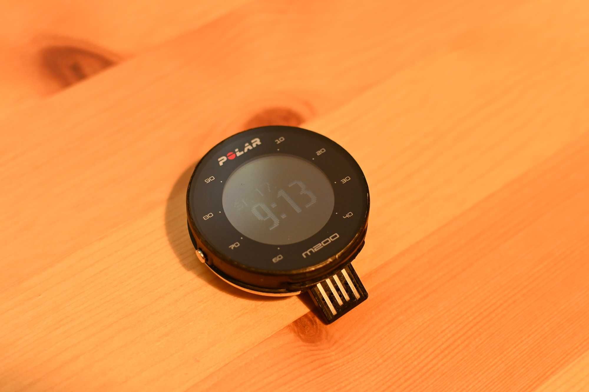 Zegarek sportowy POLAR m200 (nieprawidłowo działający moduł GPS)