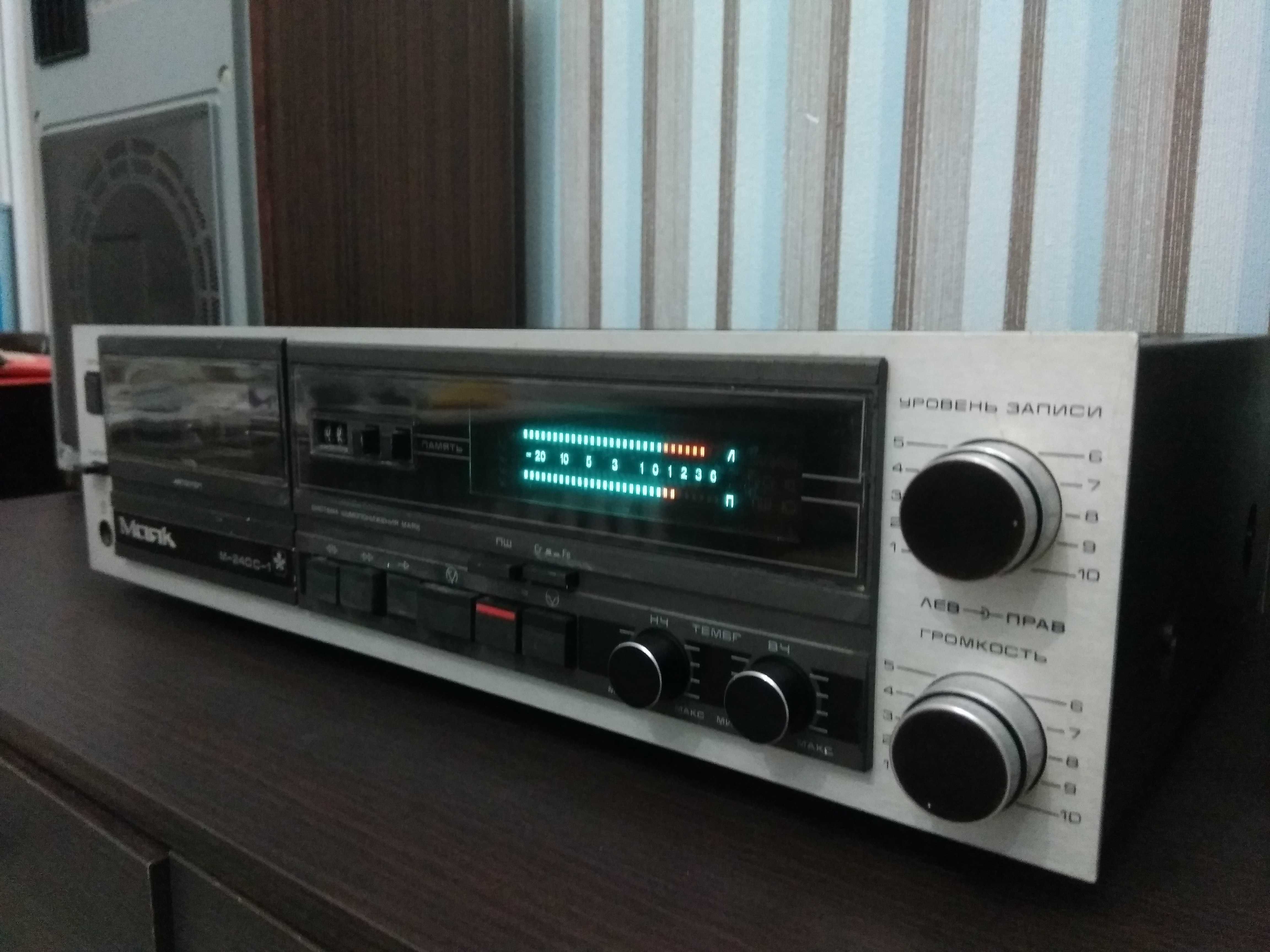 Магнитофон Маяк М240С-1