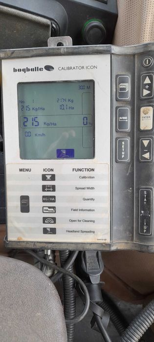 Rozsiewacz Bogballe M2 KRM ( axis, mds,vicon)