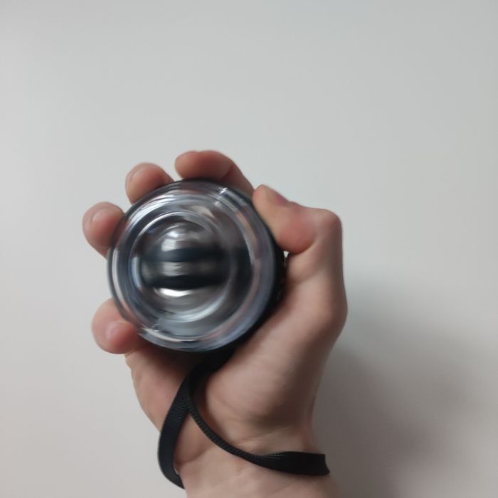 Gyro Ball – siłowy trenażer nadgarstka, dłoni, ręki, rehabilitacja