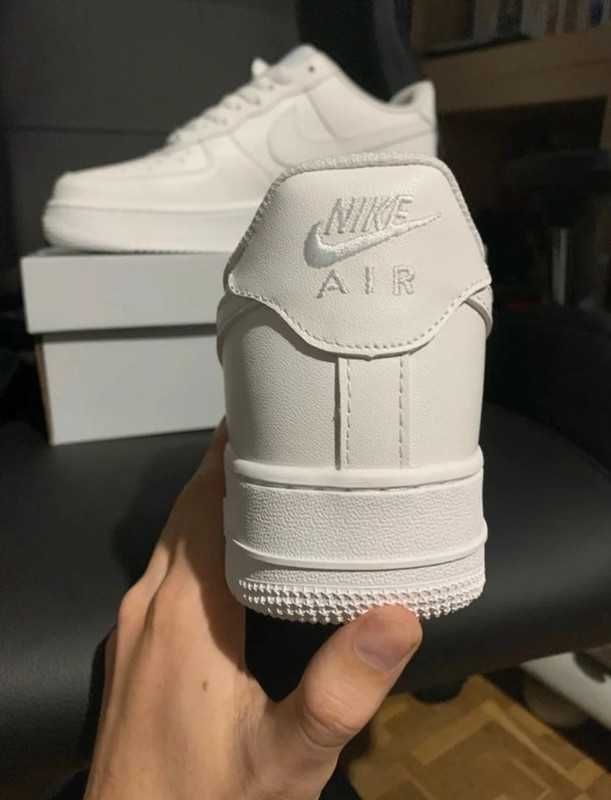 Buty/Nike_AirForce1White "Nowe Trampki" Roz.39
