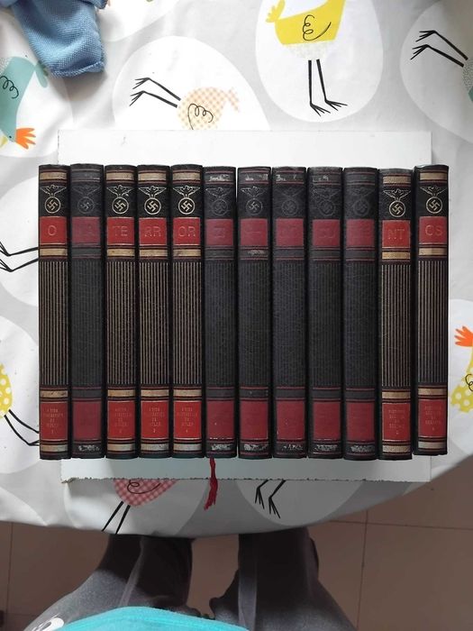 Vendo coleção completa de Livros "O Terror Nazi - Documentos"