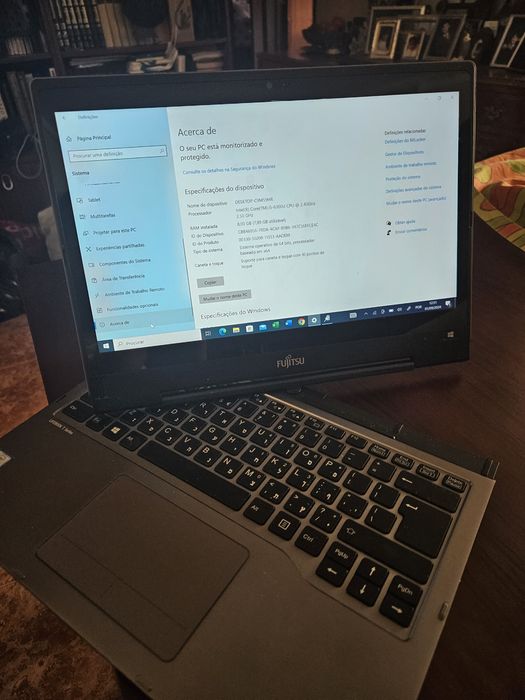 Portatil hibrido Fujitsu Lifebook 14" com ecra tatil/touch