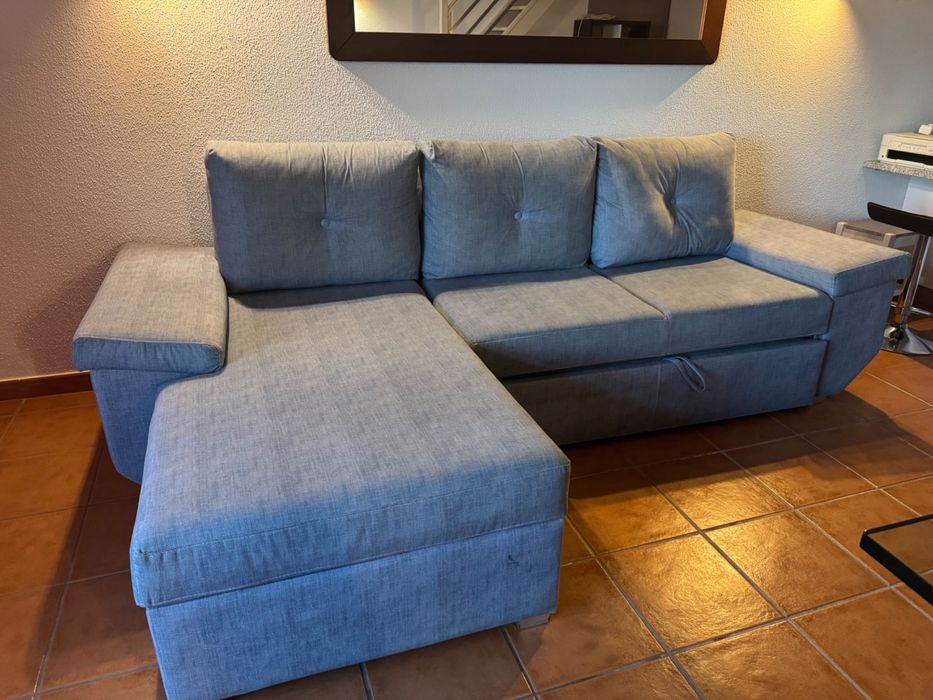 Sofá Cama com Chaise Longue