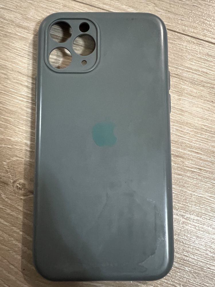 Чехлы IPhone 11 Pro