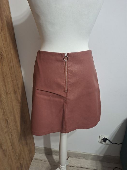 Skórzana spódniczka marki Primark rozmiar M