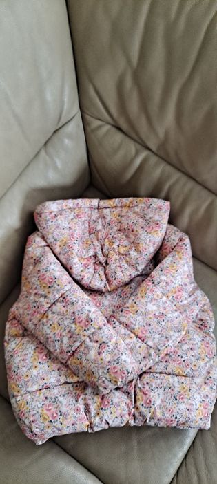 Zimowa kurtka dla dziewczynki r. 116