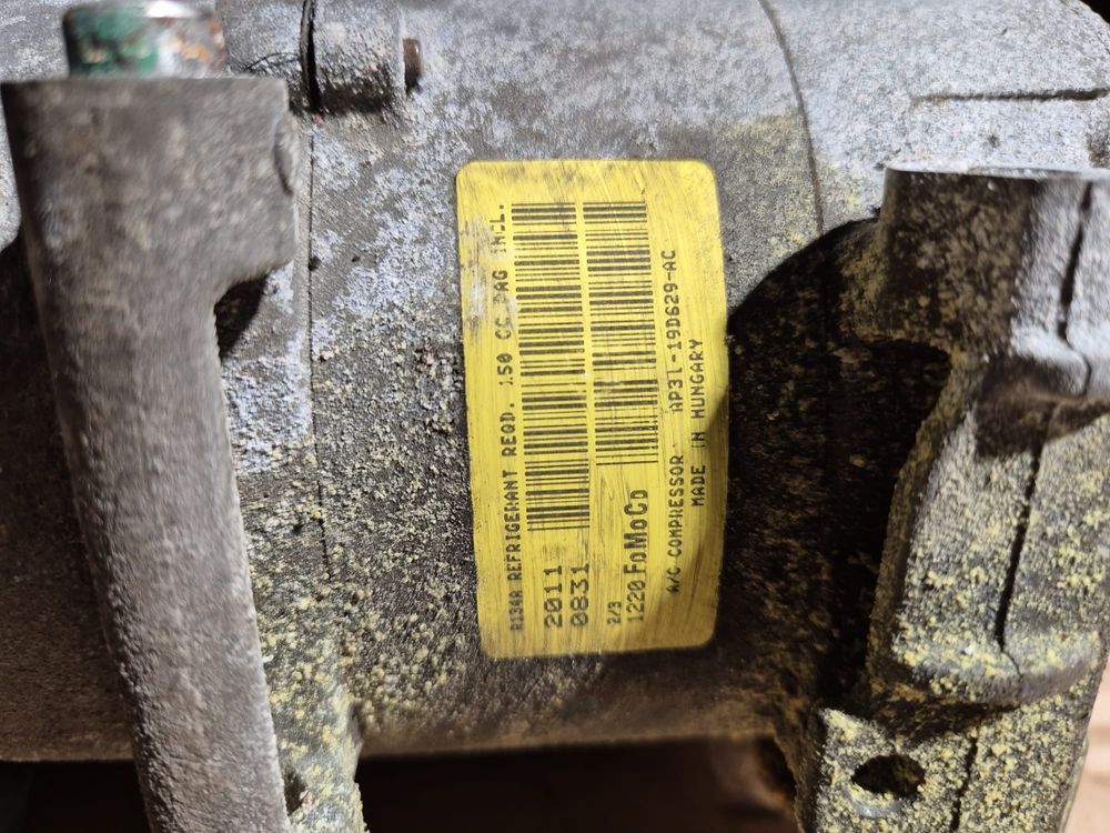Ford fiesta mk7 kompresor sprężarka pompa klimatyzacji sprawna