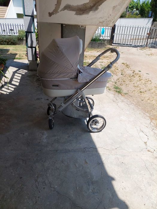 Carrinho de bebê