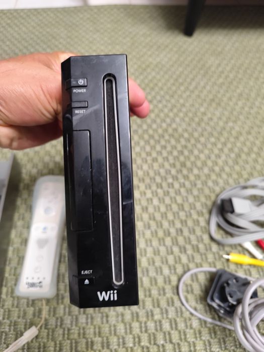 Nintendo Wii Preta + Jogos + Acessorios