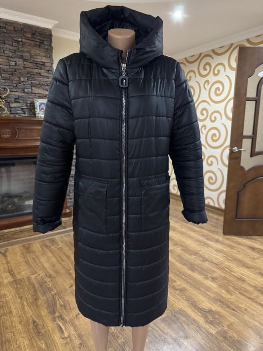 Пуховик жіночий, ідеальний стан