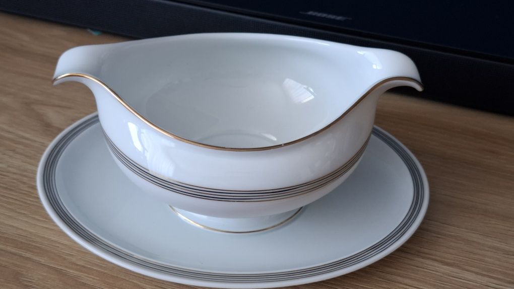 Sosjerka - Rosenthal Selb Germany  Winifred
