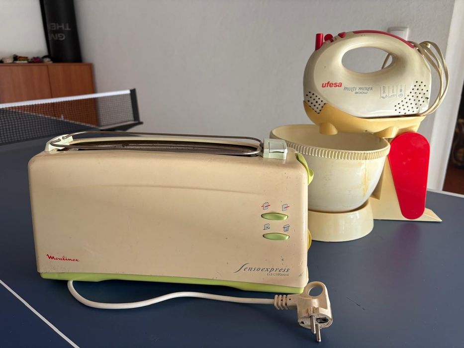 Batedeira ufesa 300w e torradeira