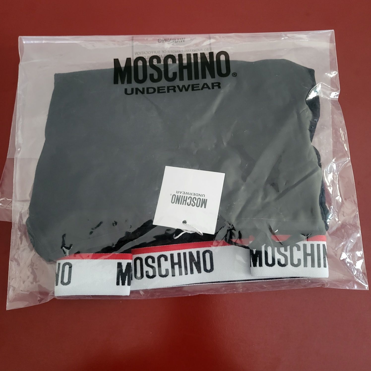 Nowy top Moschino S