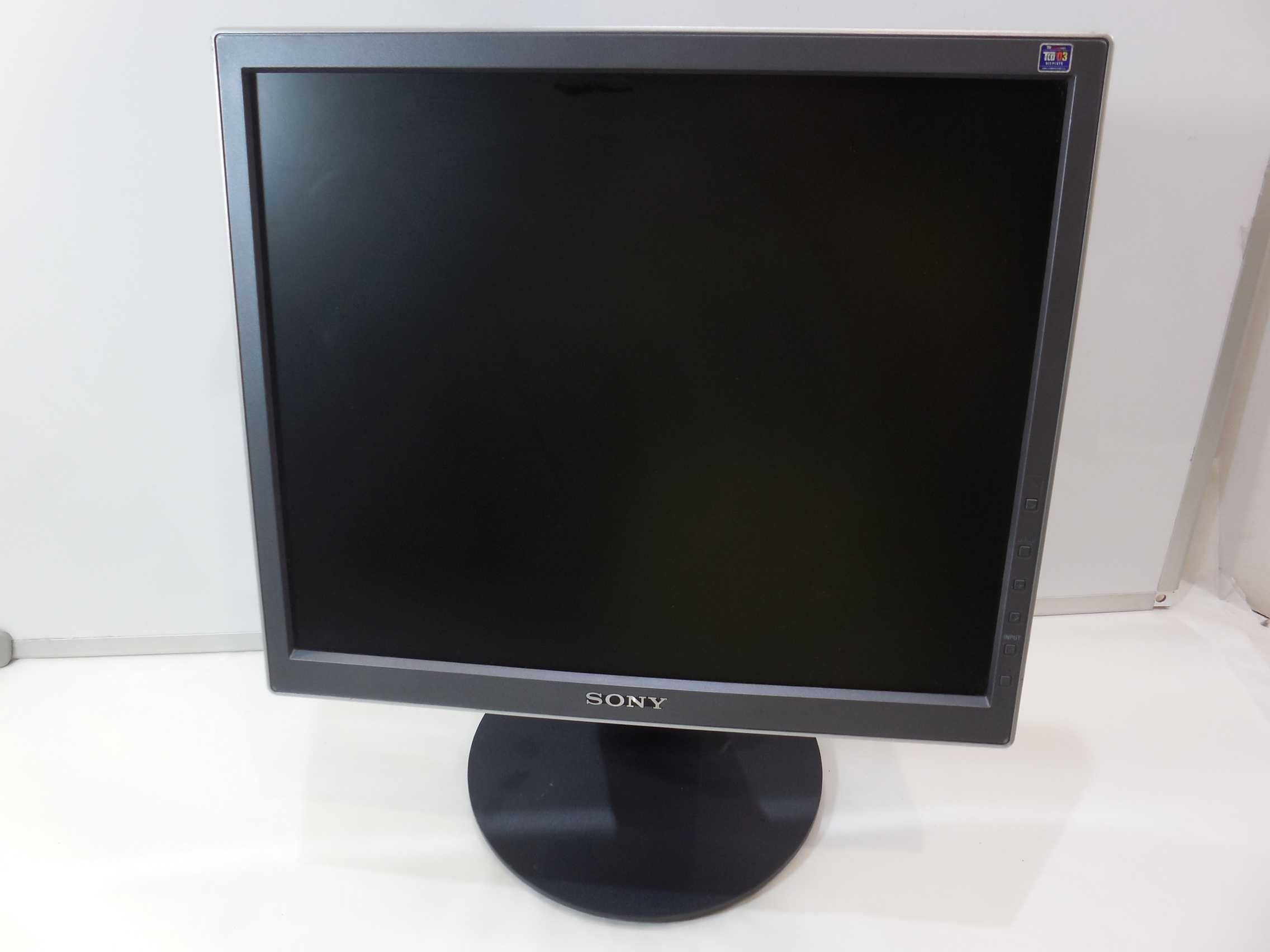 SDM-S75D Sony 17" монитор.