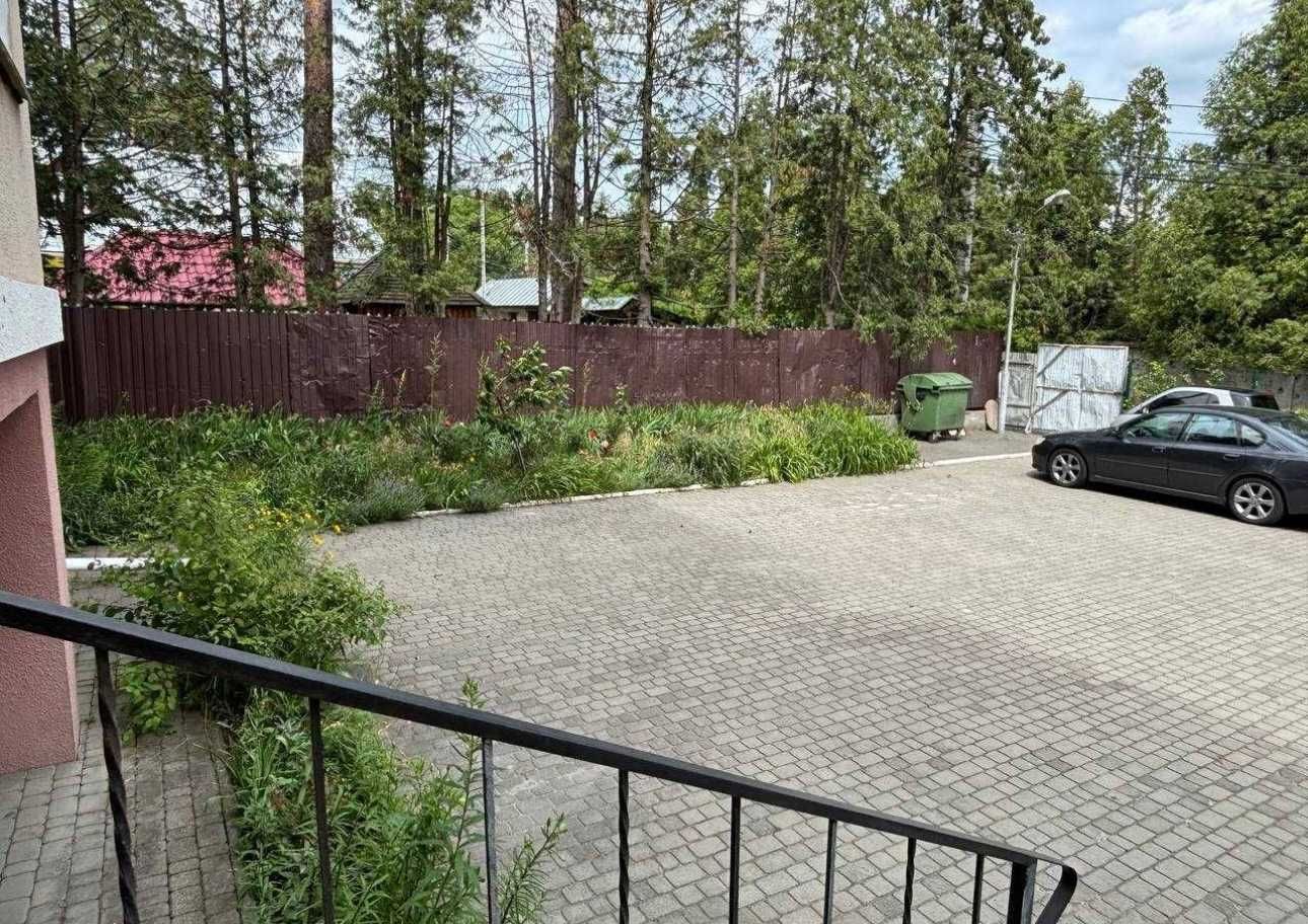 Продаж 2к квартири  з ремонтом біля Центрального Парку
