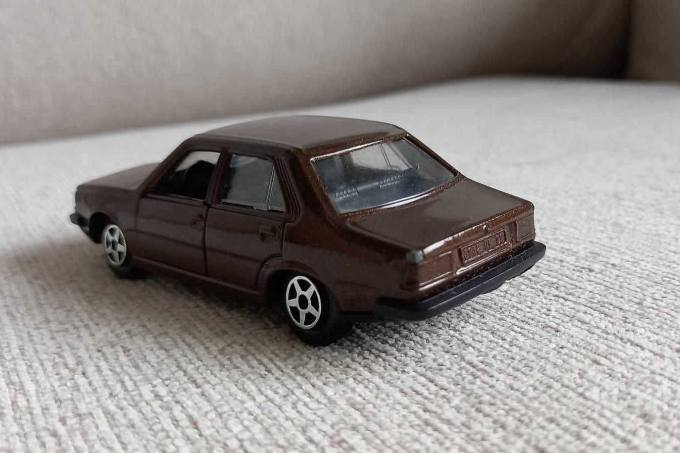 Renault 18 TL - Miniatura – NOREV