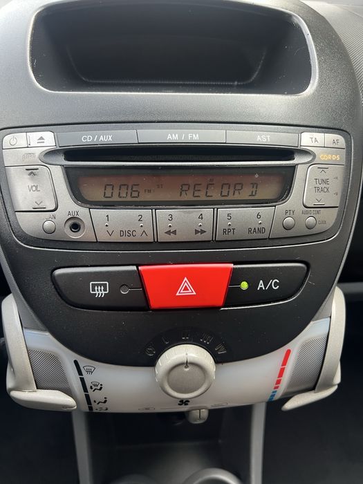 Citroen C1 com A/C ano 6/2007  5 portas