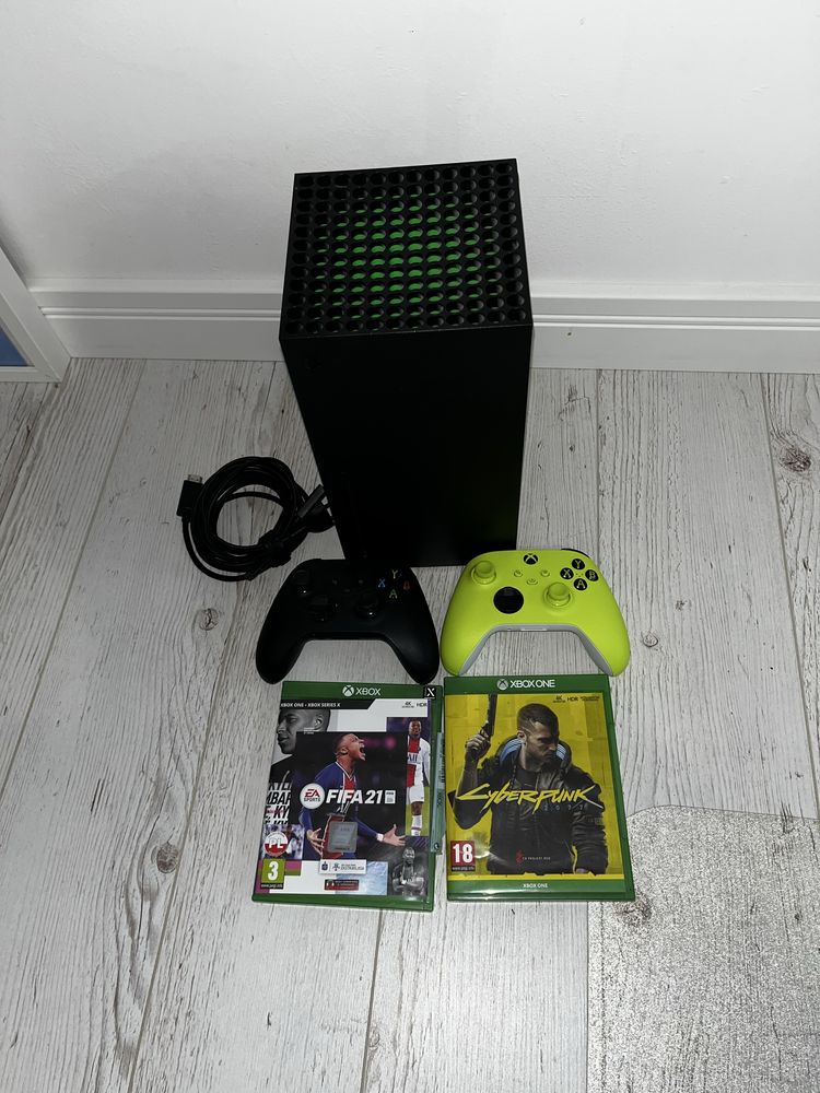 Xbox series X + dwa pady + dwie gry